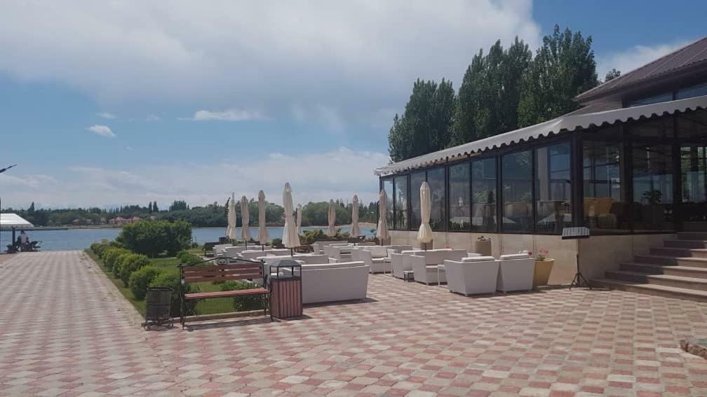 Deluxe Royal Beach Chok-Tal Exterior photo